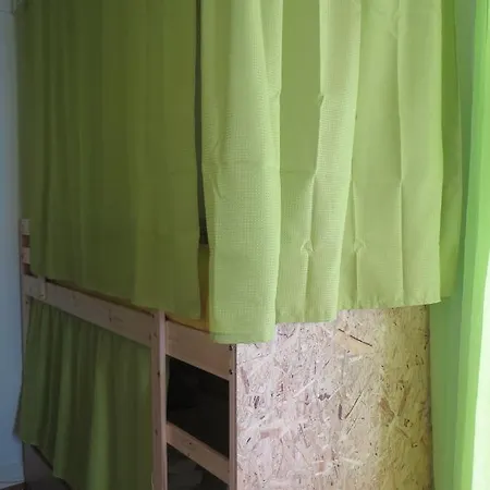 ホステル White House