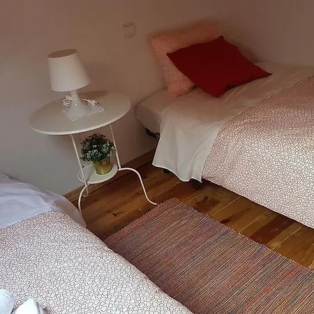 ホステル White House リスボン