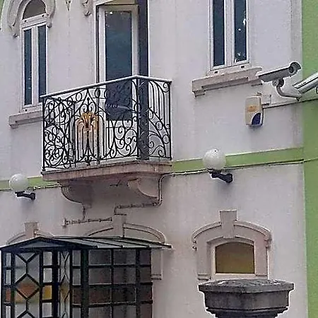 Vandrerhjem White House Lisboa